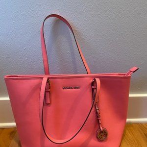 Michael Kors Pink Tote (Medium)